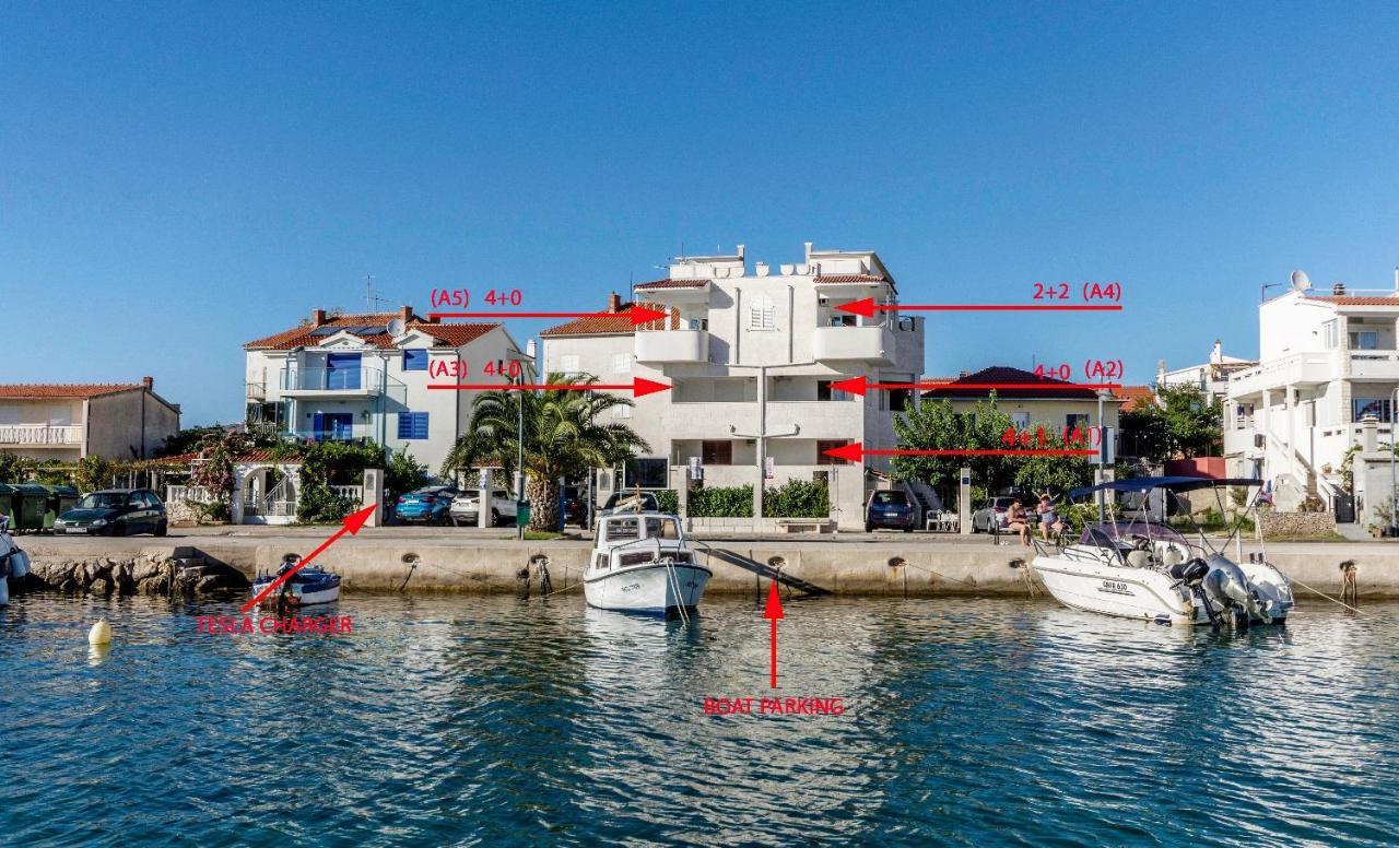 Apartments Marija - By The Sea Rogoznica  Exterior photo
